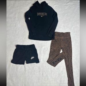 Girls Nike set
